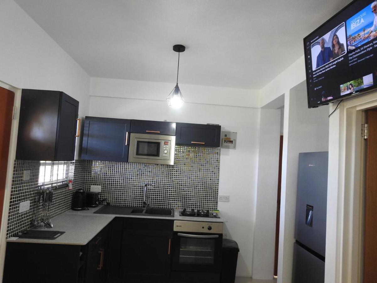 Belview Apartments Belmont Εξωτερικό φωτογραφία